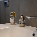 شقة La Finestra Blu 2 *
